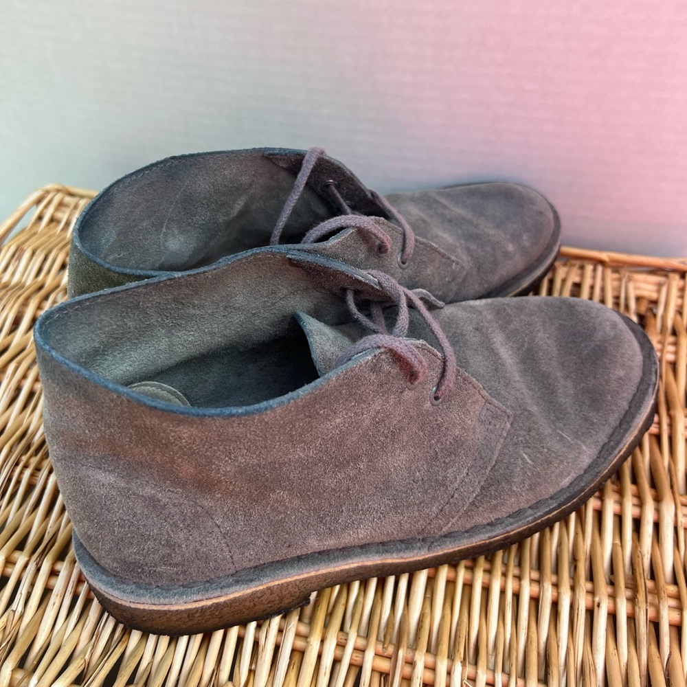 Clark’s Desert Boot -Size 6 Men’s